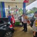 Personel kepolisian melakukan pengecekan di SPBU di wilayah Jambi. (Dok. Nahar)
