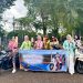 Karyawati Honda Sinsen mengenakan kebaya saat mengikuti kegiatan city rolling dalam rangka peringatan Hari Kartini di Kota Jambi, Selasa (21/4/2026). (Dok. Stepanus)