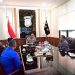Kapolda Jambi Irjen Pol Krisno H. Siregar menerima audiensi Danlanal Palembang Kolonel Laut (P) Arry Hendrawan di ruang kerja Kapolda Jambi, Rabu (22/4/2026). (Dok.Humas)