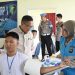 Petugas kesehatan melakukan pemeriksaan terhadap peserta seleksi penerimaan anggota Polri di Asrama Haji Kota Baru, Jambi, Kamis (23/4/2026). (Dok. Nahar)