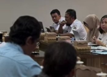 Suasana rapat kerja Panitia Khusus (Pansus) DPRD Kabupaten Blitar saat membahas evaluasi LKPJ Bupati Blitar Tahun 2025 (Dok Humas)