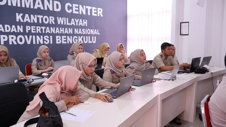 Kantor Pertanahan Kabupaten Bengkulu Tengah mengikuti pelatihan aplikasi SIPENTA yang digelar Kanwil BPN Provinsi Bengkulu, Senin (13/4/2026). (Foto:yola)
