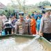 Kapolda Bengkulu, Mardiyono, lokasi banjir di Kabupaten Lebong, kerahkan water treatment, Rabu (8/4/2026). (Foto:yola)