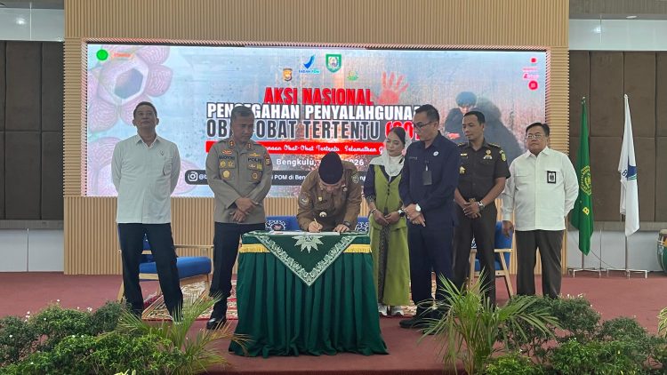 Sekretaris Daerah Bengkulu, Herwan Antoni, membuka kegiatan Aksi Nasional Pencegahan Penyalahgunaan Obat-obatan Tertentu di Kampus 4 Universitas Muhammadiyah Bengkulu, Senin (4/5/2026).  (Foto:ist)