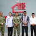 Danrem 042/Gapu Brigjen TNI Nyamin (tengah) bersama unsur Forkopimda Jambi foto bersama usai mengikuti peresmian operasional Koperasi Desa/Kelurahan Merah Putih secara virtual di kelurahan Kasang, Kota Jambi, Sabtu (16/5/2026). (Dok.Penrem)