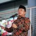 Gubernur Jambi Al Haris memberikan arahan kepada belasan ribu pelajar saat deklarasi penolakan intoleransi, radikalisme, ekstremisme, terorisme (IRET), TCC, dan perundungan di GOR Kota Baru, Jambi, Kamis (7/5/2026). (Dok. Kominfo)