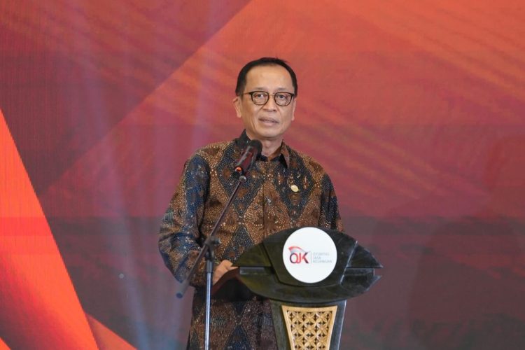 Kepala Eksekutif Pengawas Perbankan OJK, Dian Ediana Rae, menyampaikan sambutan dalam Sarasehan Industri Perbankan di Bank” di Jakarta, Selasa (12/5/2026). (Dok, Humas OJK)