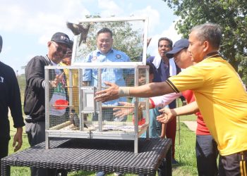Kapolda Bengkulu Jalan Santai Bersama Buruh, di Lapangan Golf merah putih, Jumat (1/5/2026). (Foto:yola)