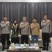 Kapolda Bengkulu Irjen Pol. Mardiyono, menerima kunjungan silaturahmi dari Dewan Pimpinan PERMAHI Cabang Bengkulu di Ruang Tamu Kapolda, Senin (04/05/2026). (Foto:yola)